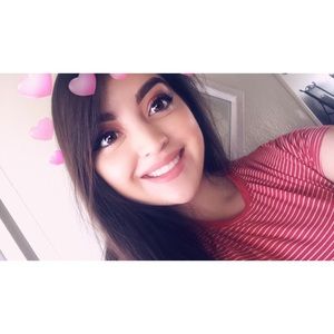 Meet your Posher, Celeste